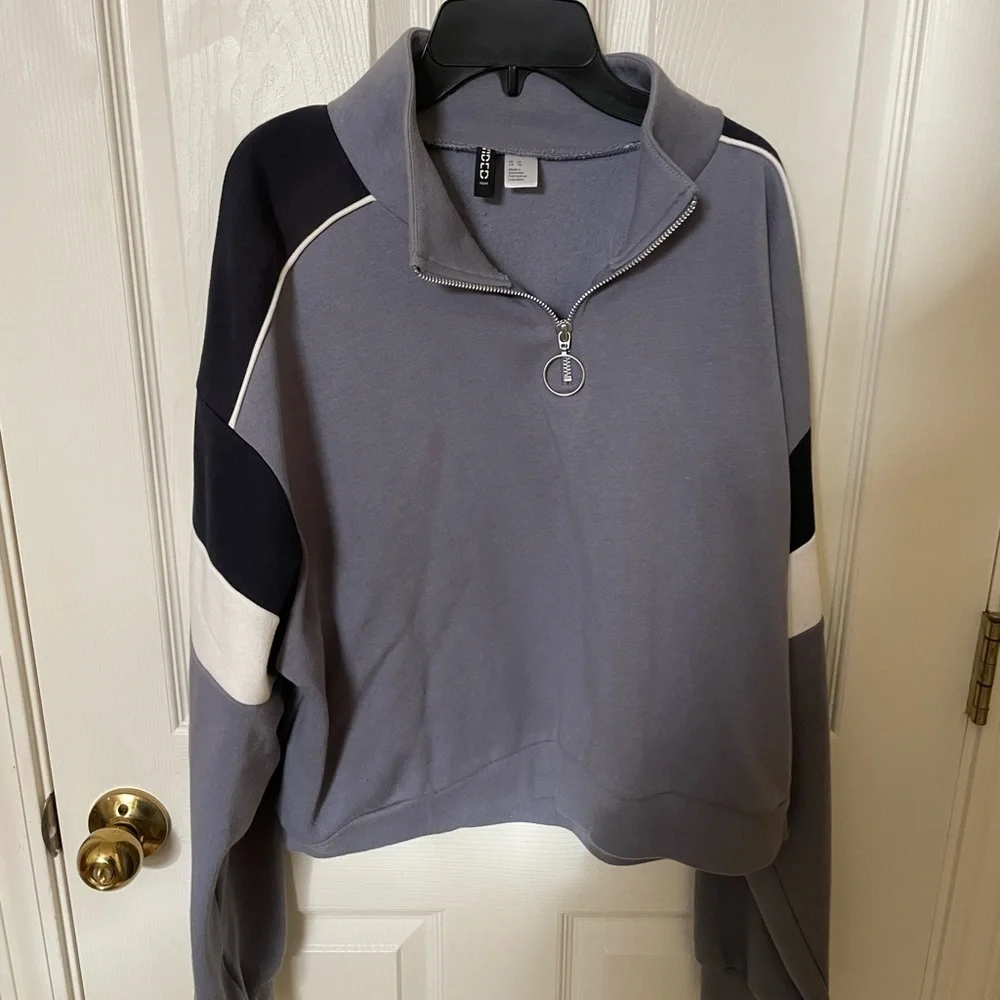 Women's Quarter Zip - Picture 1 of 4